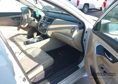 2016 Nissan Altima 2.5 S z USA, uszkodzony, nr VIN 1N4AL3AP6GC271927